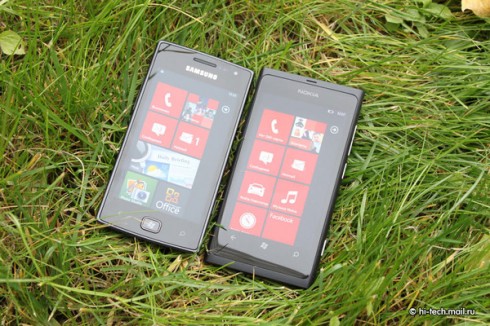   Nokia Lumia 800:   Nokia  Windows Phone