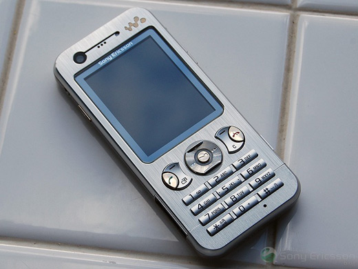 Sony Ericsson W890i