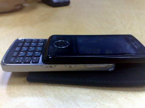 Sony Ericsson P5 (Paris)