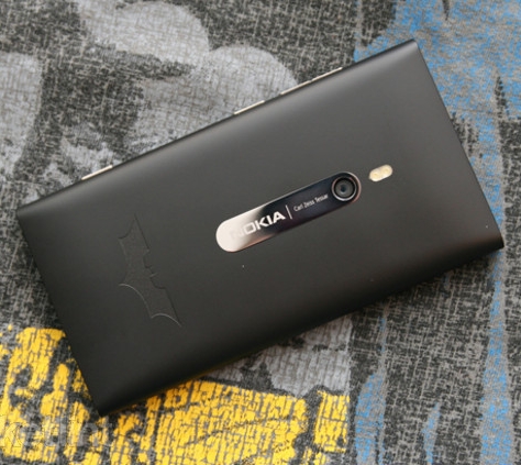 Nokia Lumia 900 Dark Knight Edition